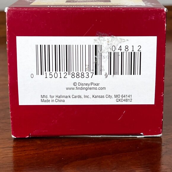 Hallmark Keepsake Ornament Finding Nemo "Sweeeeet Friendship" Disney Pixar 2005 - Picture 13 of 14